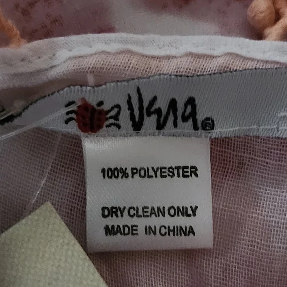 Vera Neumann Floral Sheer Shawl/Scarf with Tassel Trim - Picture 6 of 9